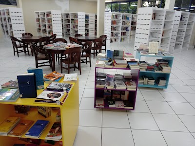 Biblioteca Clarice Lispector