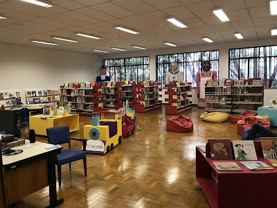Biblioteca Monteiro Lobato