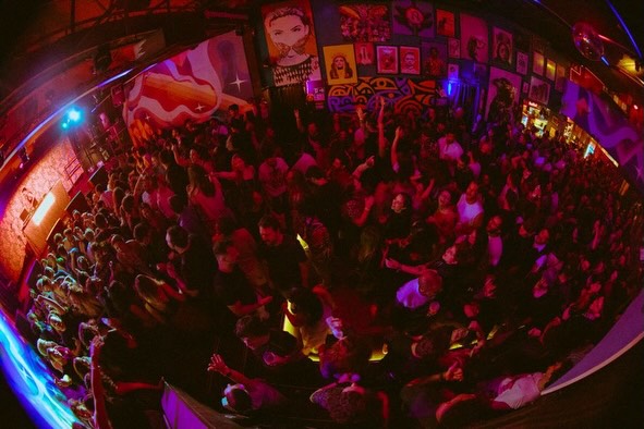 O Cheiro Do Queijo + Festa Embalo + Dj Nuts — Mundo Pensante, Bela Vista, São Paulo