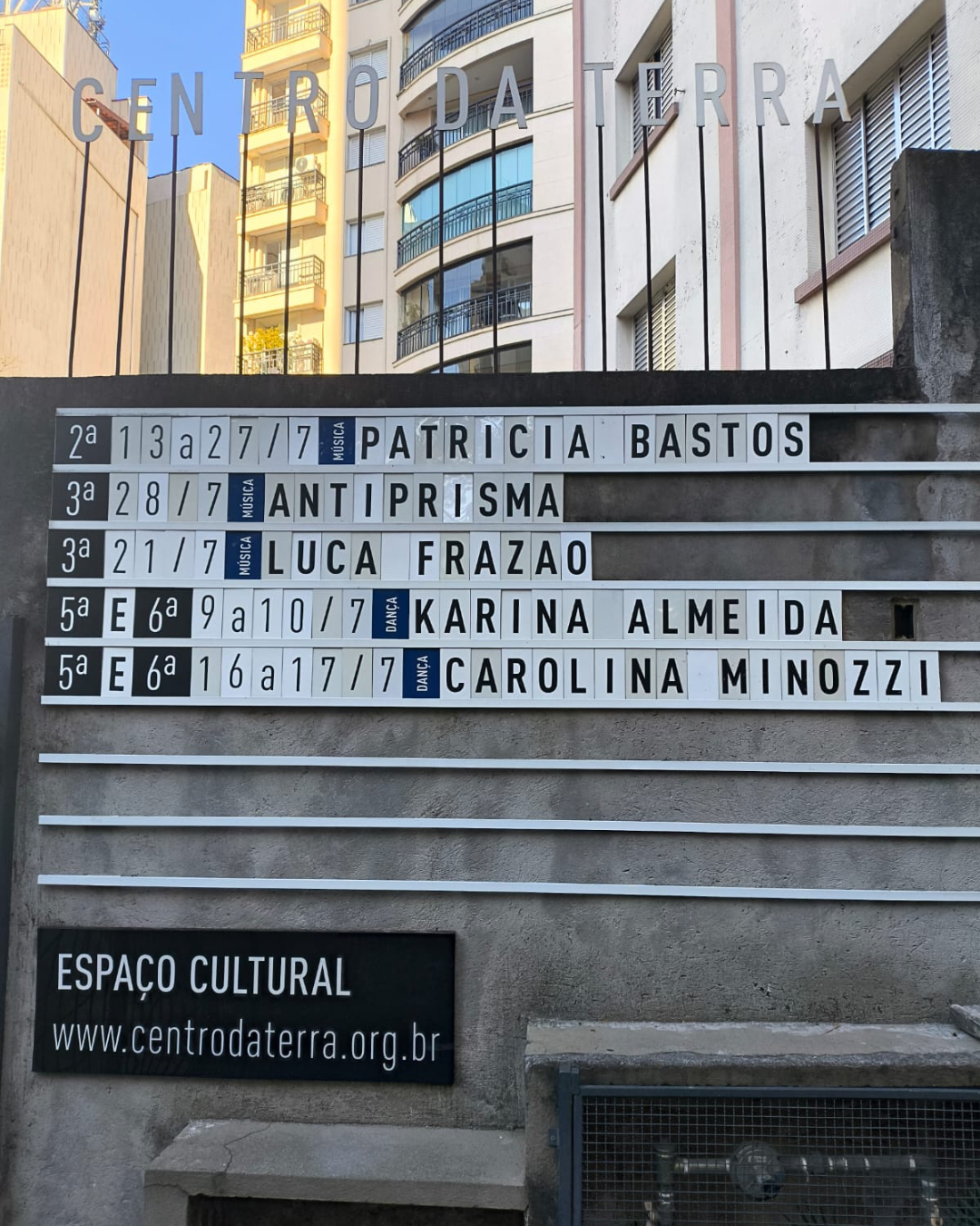 PATRICIA BASTOS: PLANETA ARREPIADO
