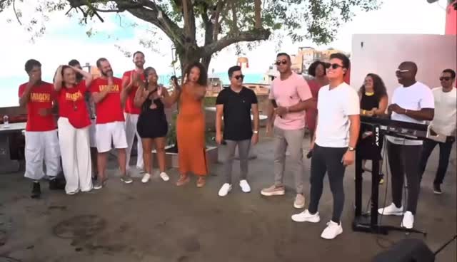 ARROCHA – aceita esse musical que dói menos
