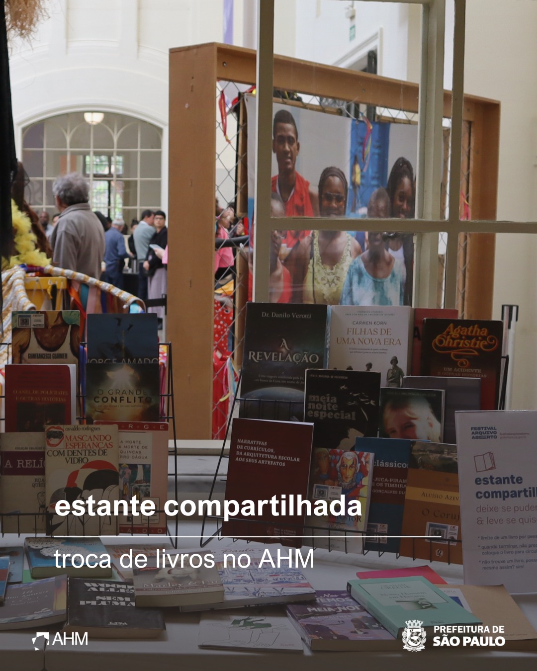 Estante Compartilhada