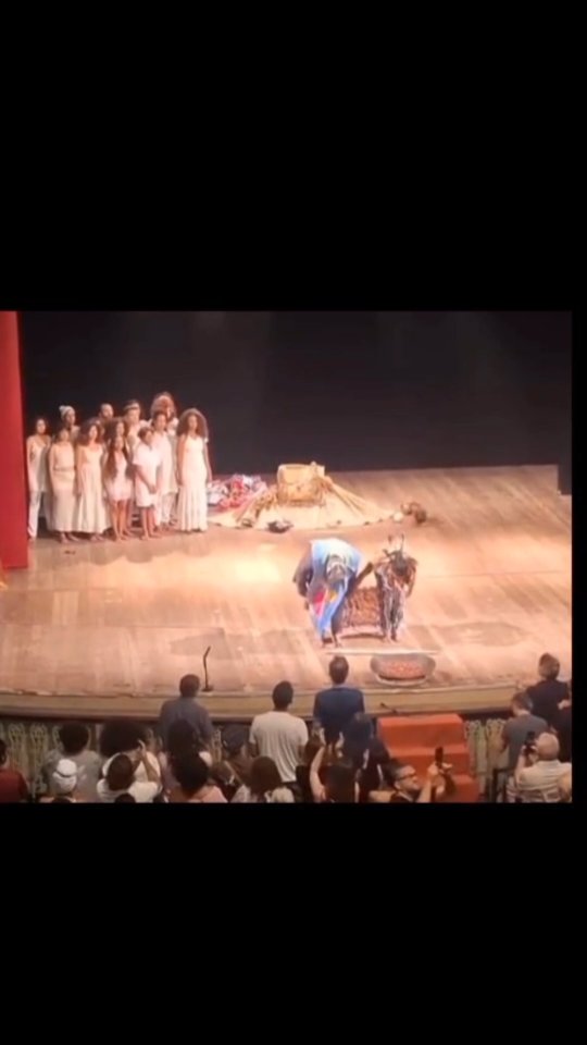 Nem toda história termina quando seu protagonista parte