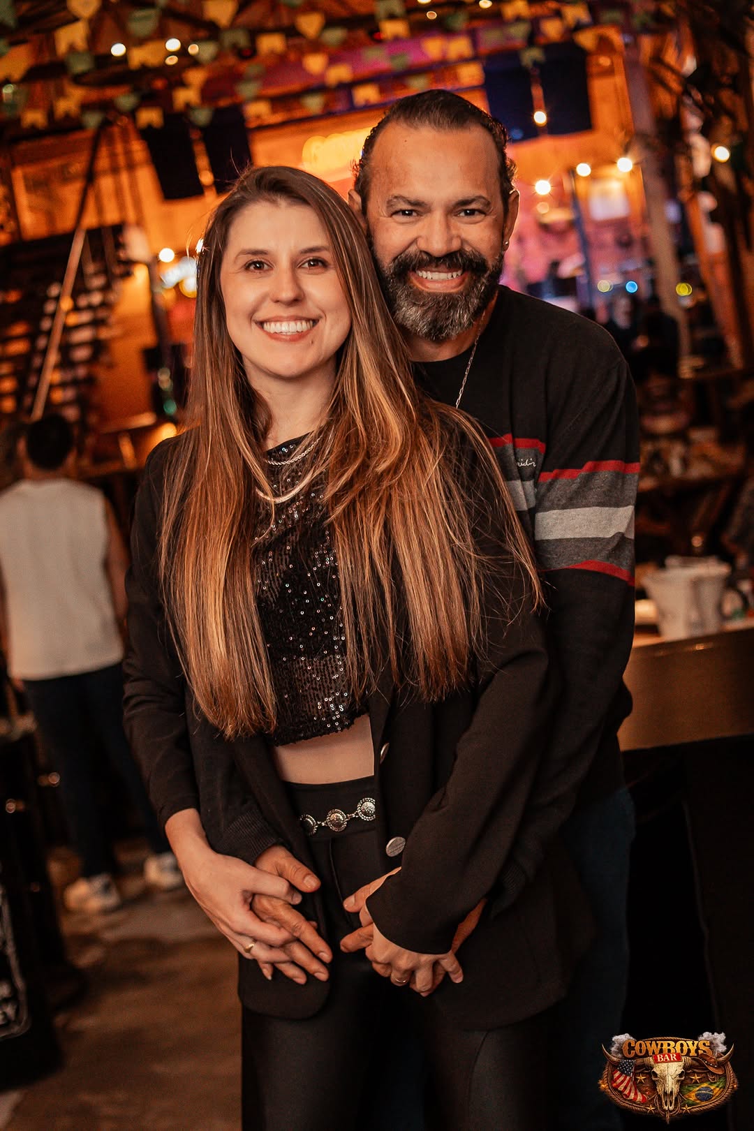 Cowboys Bar - Domingo Sertanejo