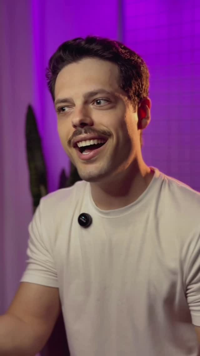 NOSSA PRIMEIRA VEZ - uma comédia sobre memórias