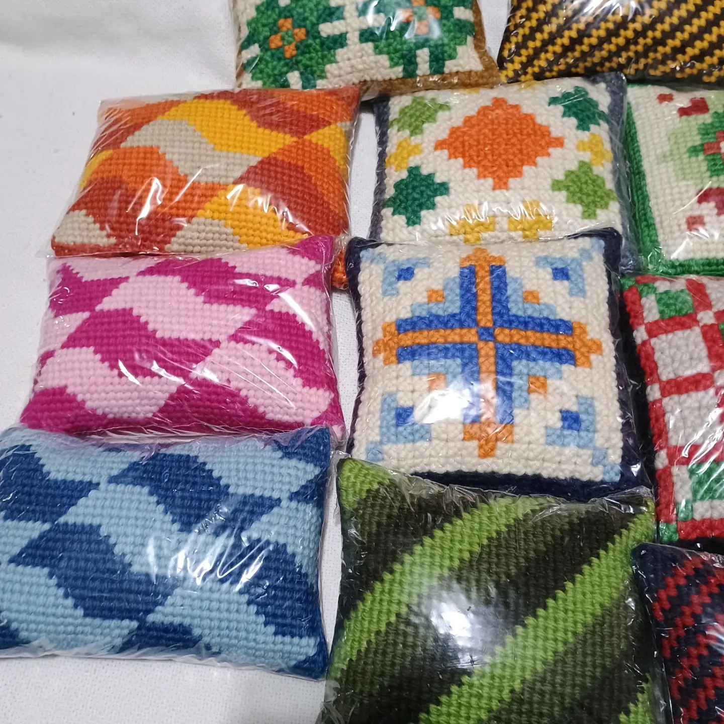 Tapeçaria da Nazira na Feira Benedito Calixto