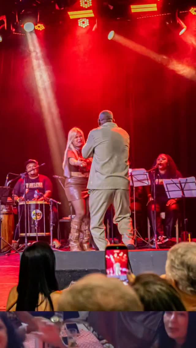 Feijoada do Teatro Rival Petrobras com Ito Melodia