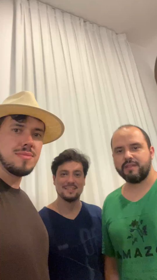 Show no Bluenoterio com Robertinho Silva