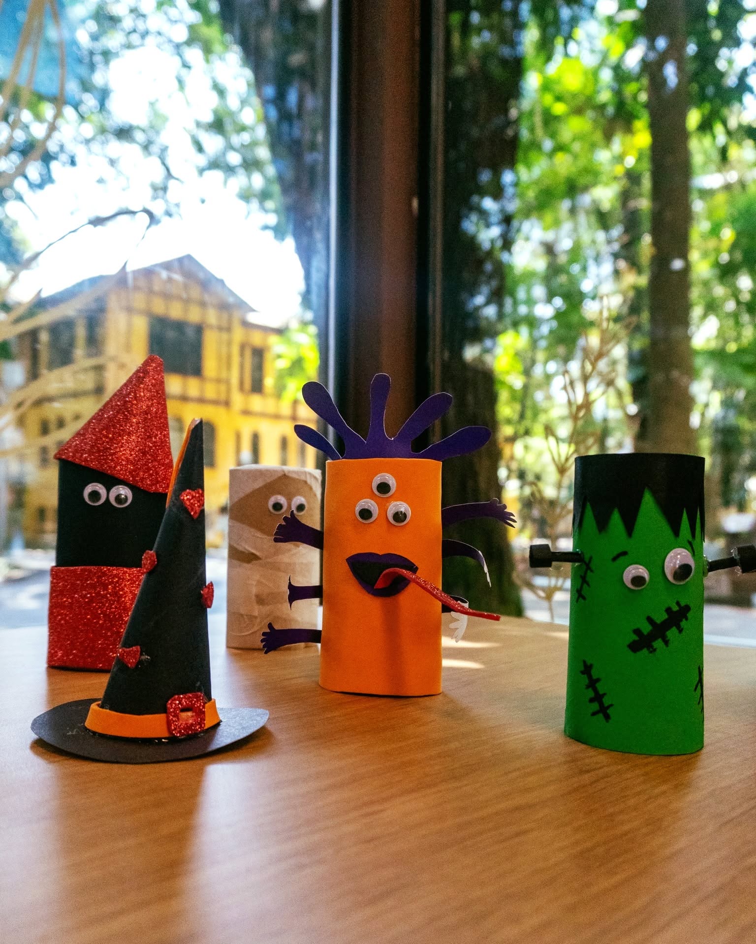 Oficinas de Dia das Bruxas