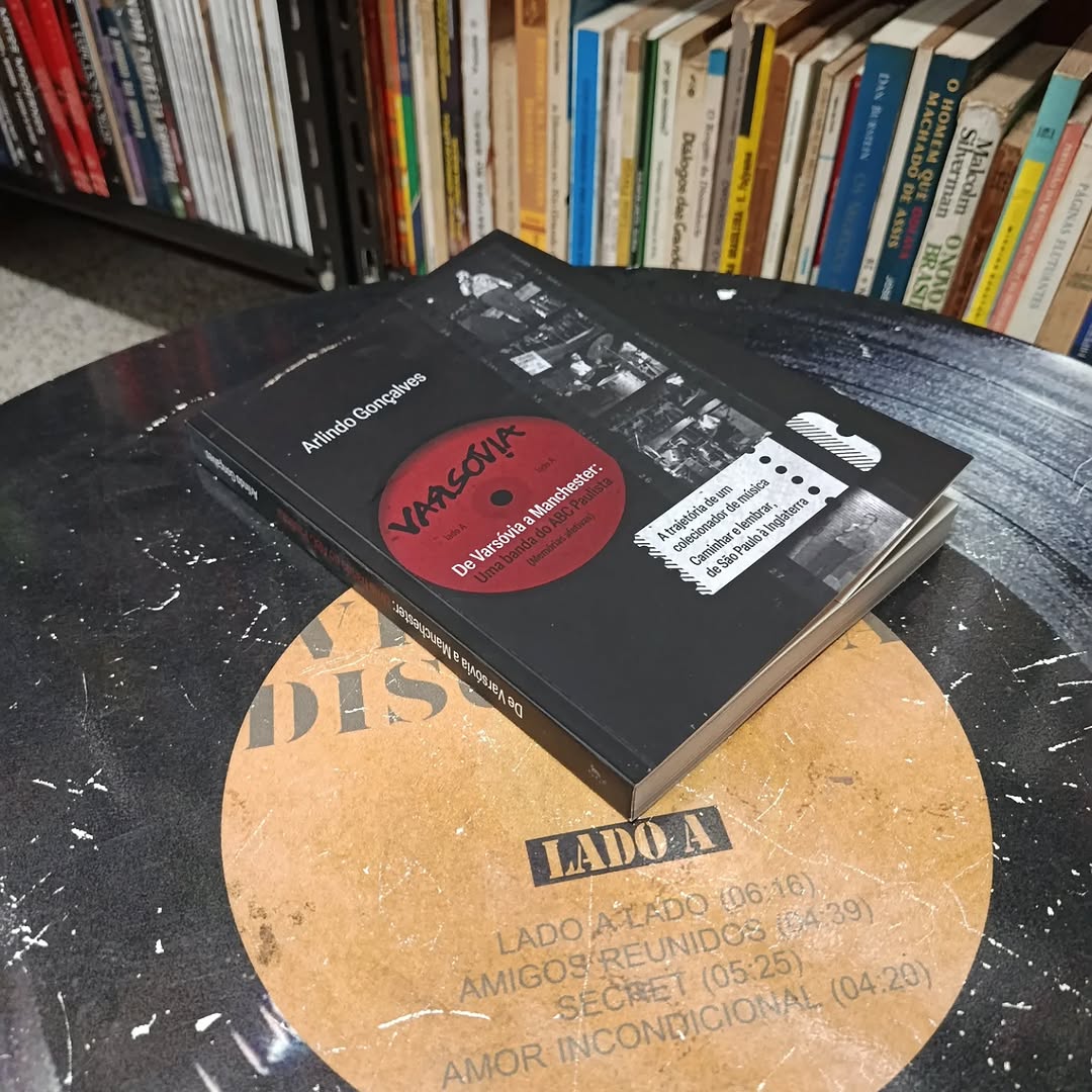 Lançamento do livro sobre Varsóvia